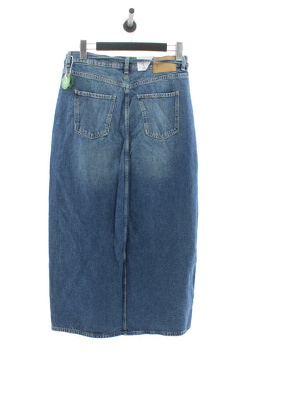 b1d618c41fb8a26804bcfdbda5d2f627