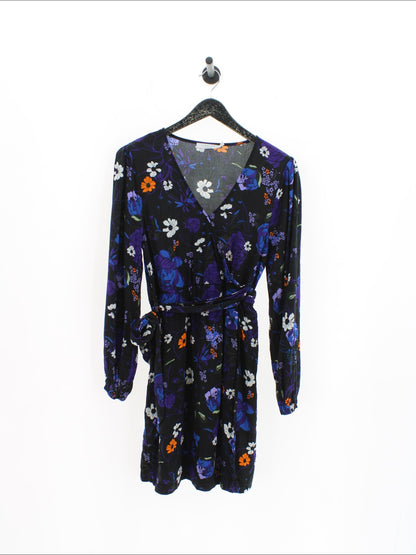 d6927e5bfa95f641bfeb1cb69082c7cb