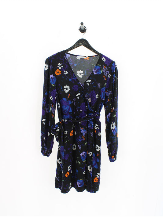 d6927e5bfa95f641bfeb1cb69082c7cb