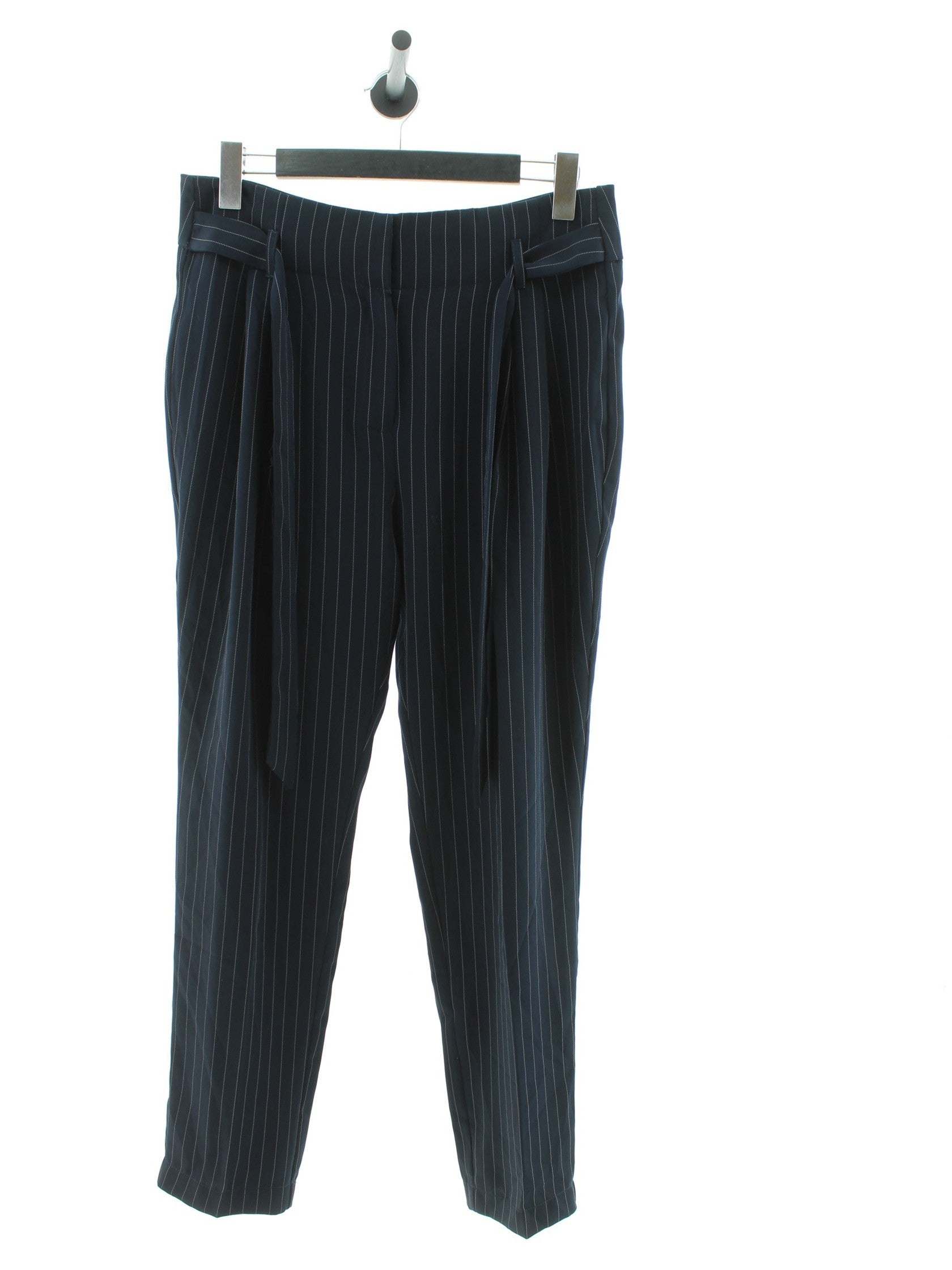 26eb30e0885640852a9e162bb4754939