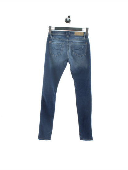 ebd4db669f91dfbfabca6769424ba6fe