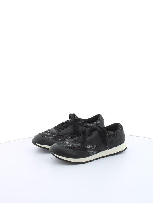 b452e66d302f5033f1cfbbb8ecd8dd7d