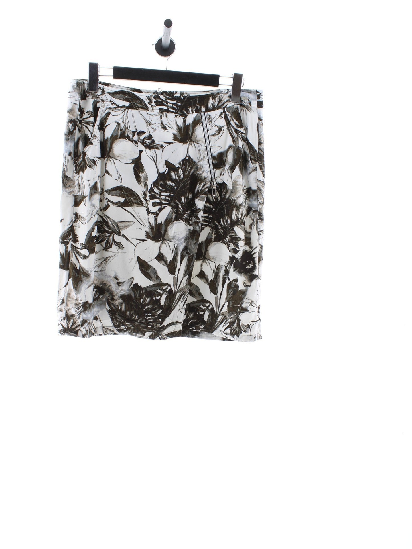 68e0c3f8cee9b2c3f8ab870abef1382d