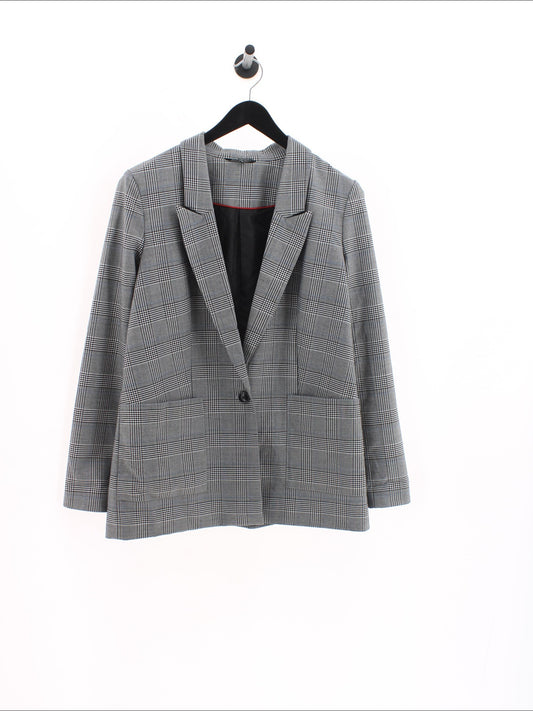 e187947ba04c7e94107693c6f9788873