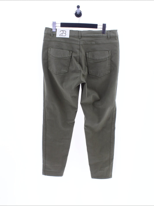 Spodnie Casual Rozmiar: 44