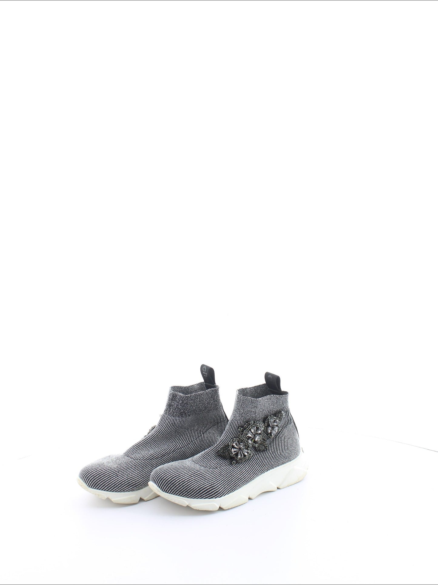 8fd31049708564177bf62c4ac853f802