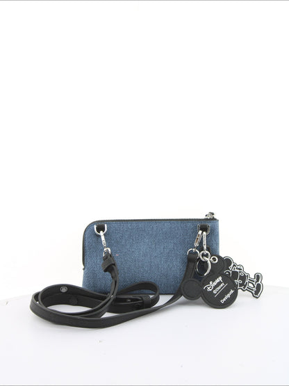 ae3e052929662dcfec4e61c4b0d1c71e