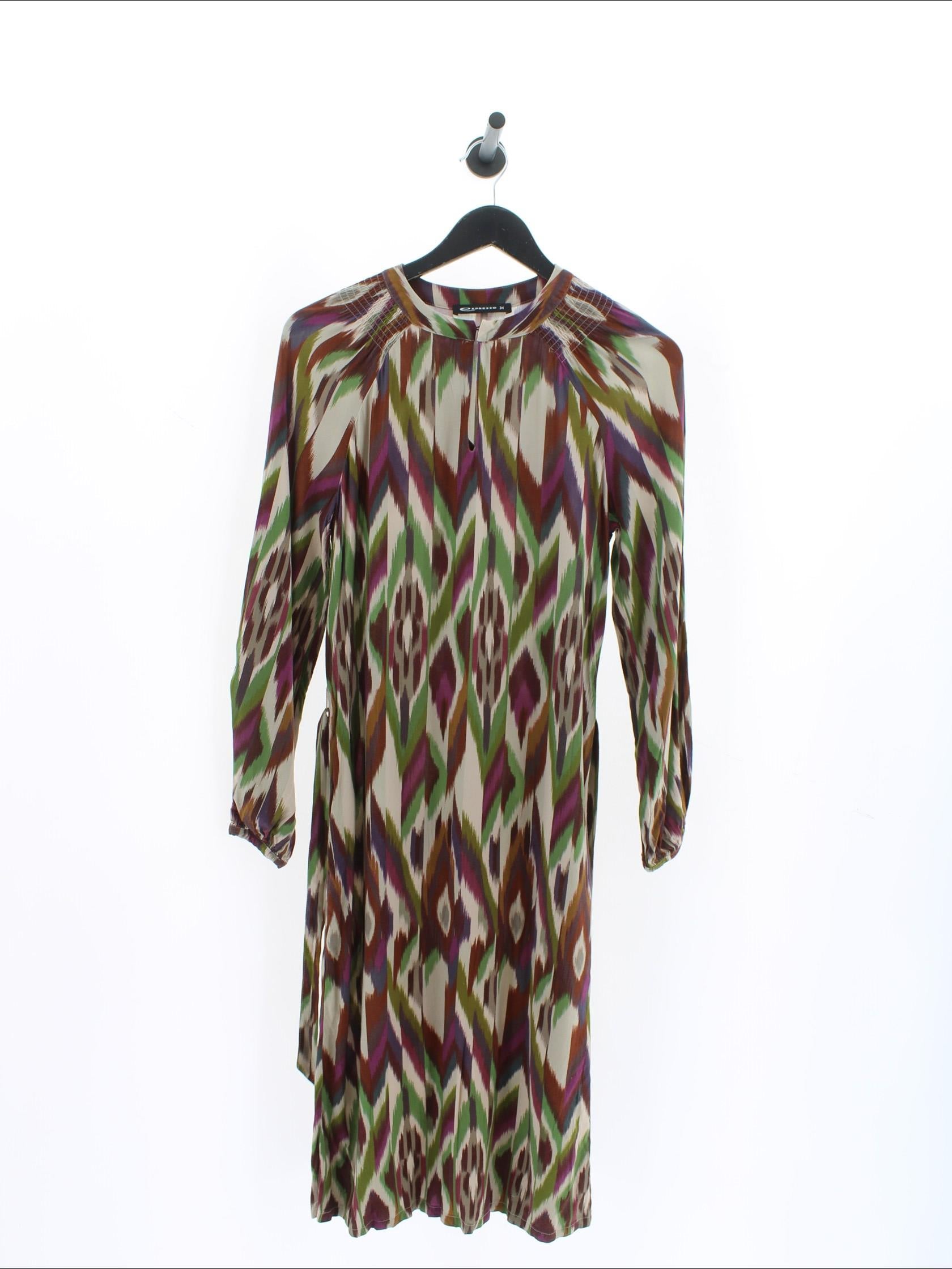 76e20a332709a189b00006a5d535a527