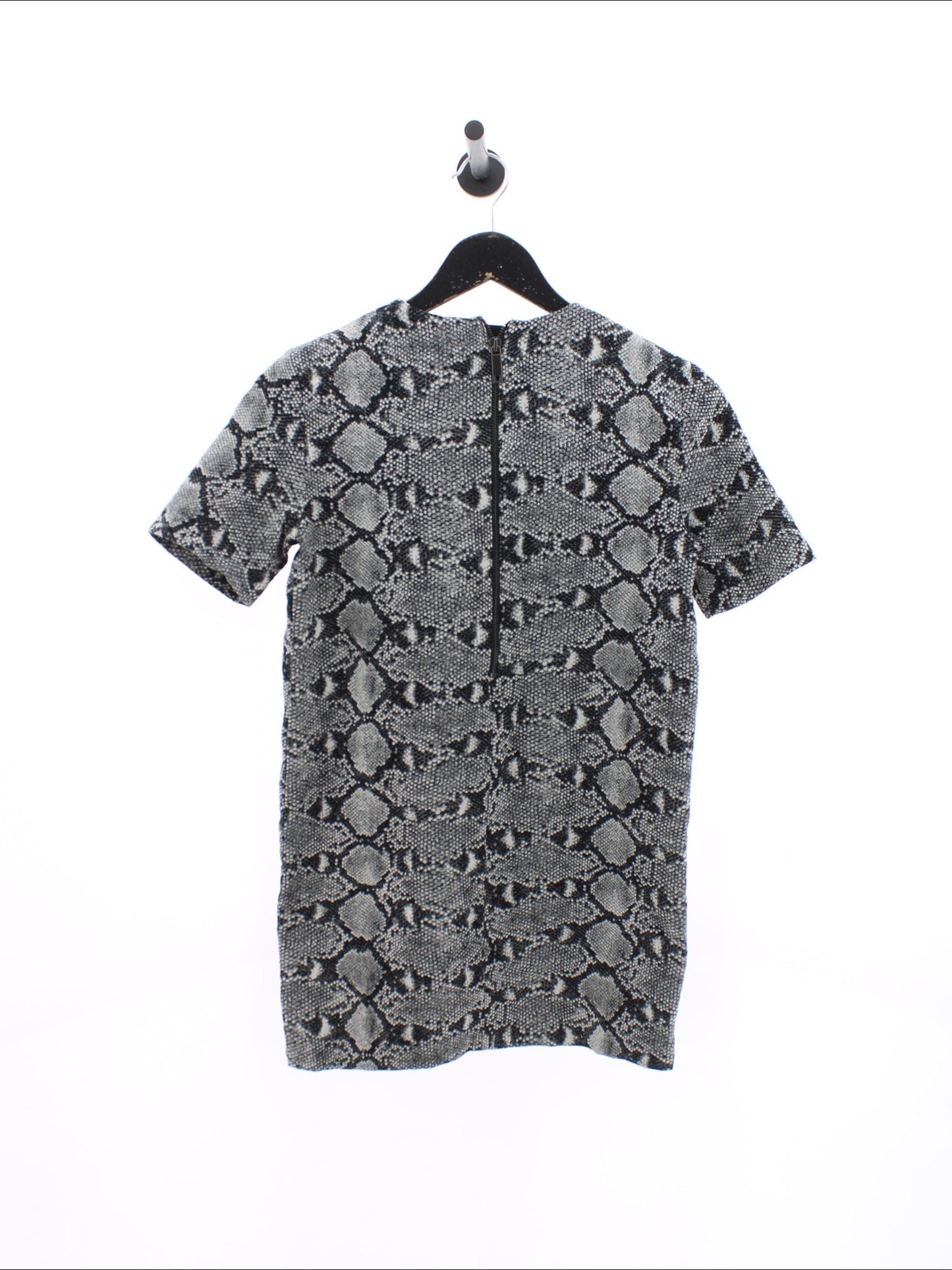 2c3325844ed878102bb3cf2bb8743470