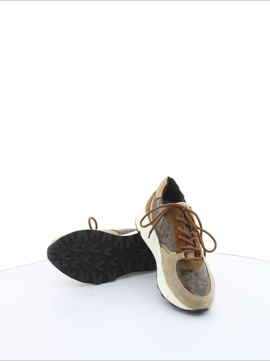 f590efb37efead412a809e44eeccc975