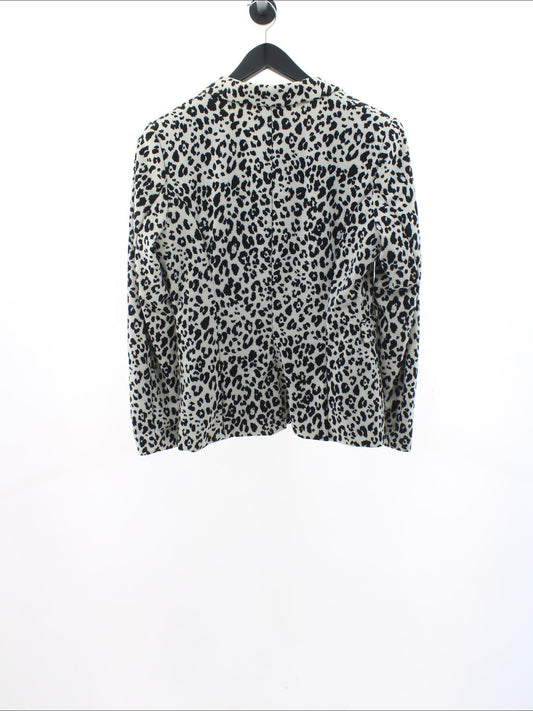 3aee817d1a304e16d7c9b5c639d681fb