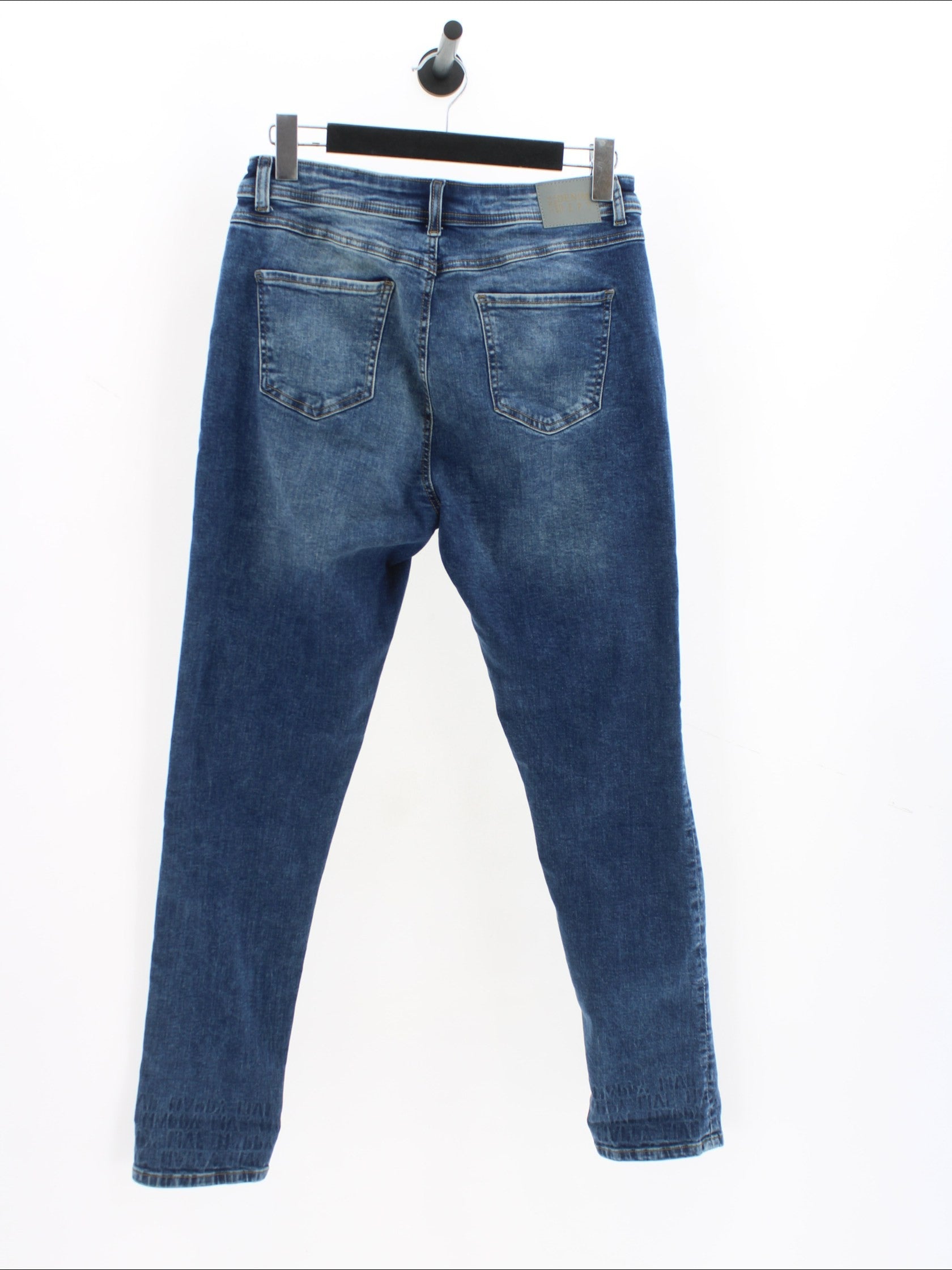 ae3ef7c7bec91580550dab94dffe589b