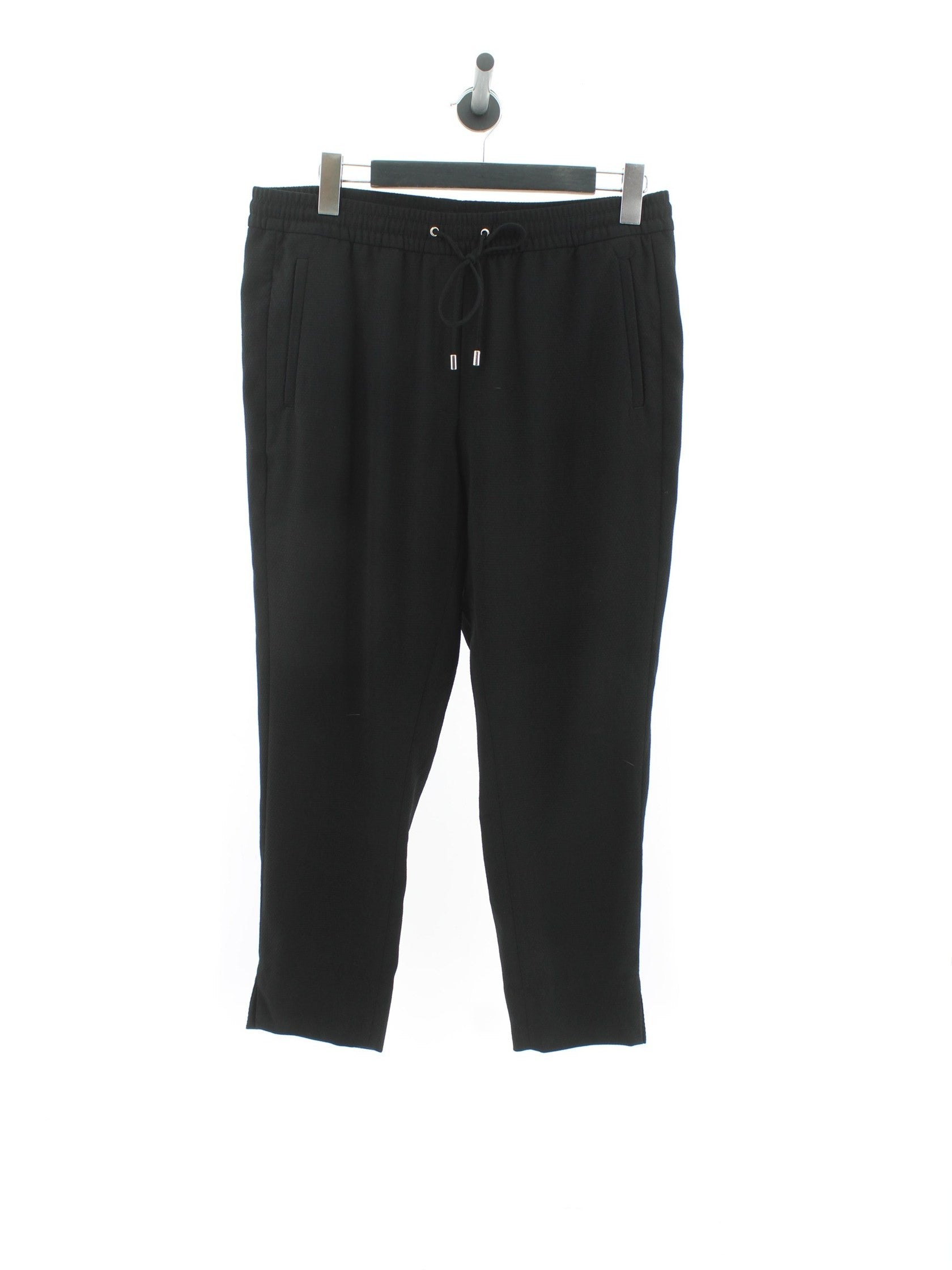 430706d94a332f90b0a8998c1fad51b7