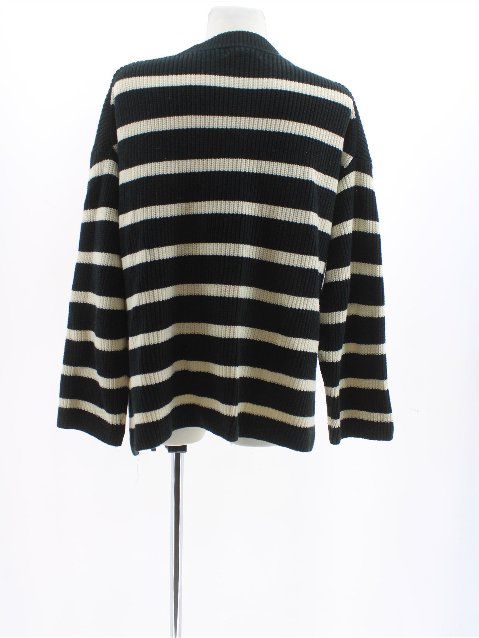 563a5be97b6577299e3c3e81193e241d