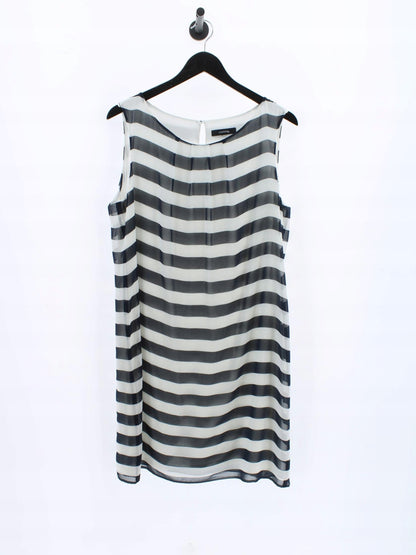 19c7fddd86bb46555c4c7cdd464d1b56