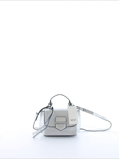 000b158cd2e3576b506a77b3a1a20915