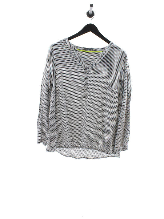 e88d58354c33e20923af5cf80833cb43