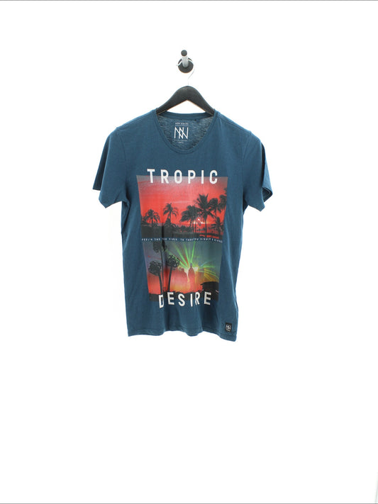 8ac3a64141c145a46565f664eaedff2d