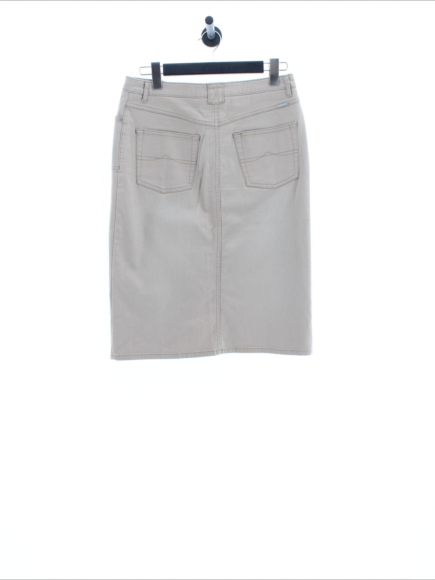 2c7e5293eaeb3653abb4b9b46e5be7d3