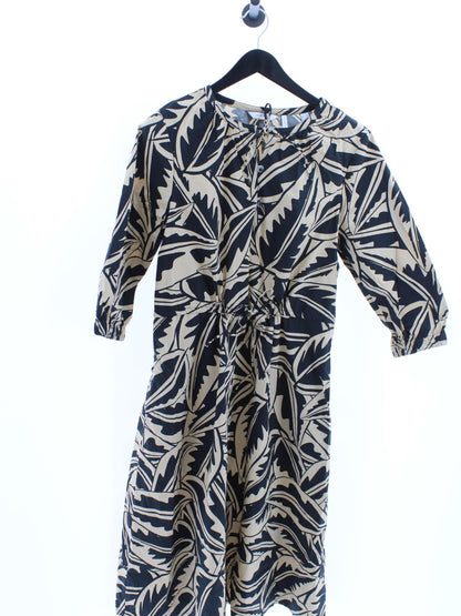 c33fdb92652f08d548a782f5e8033213
