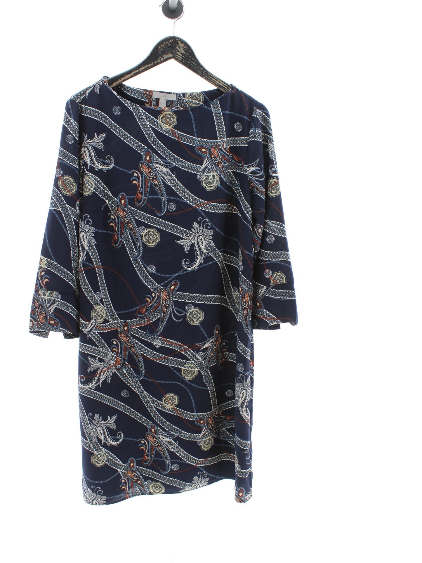 55b90fd6b74646a2d5e8e995ce63f4e2