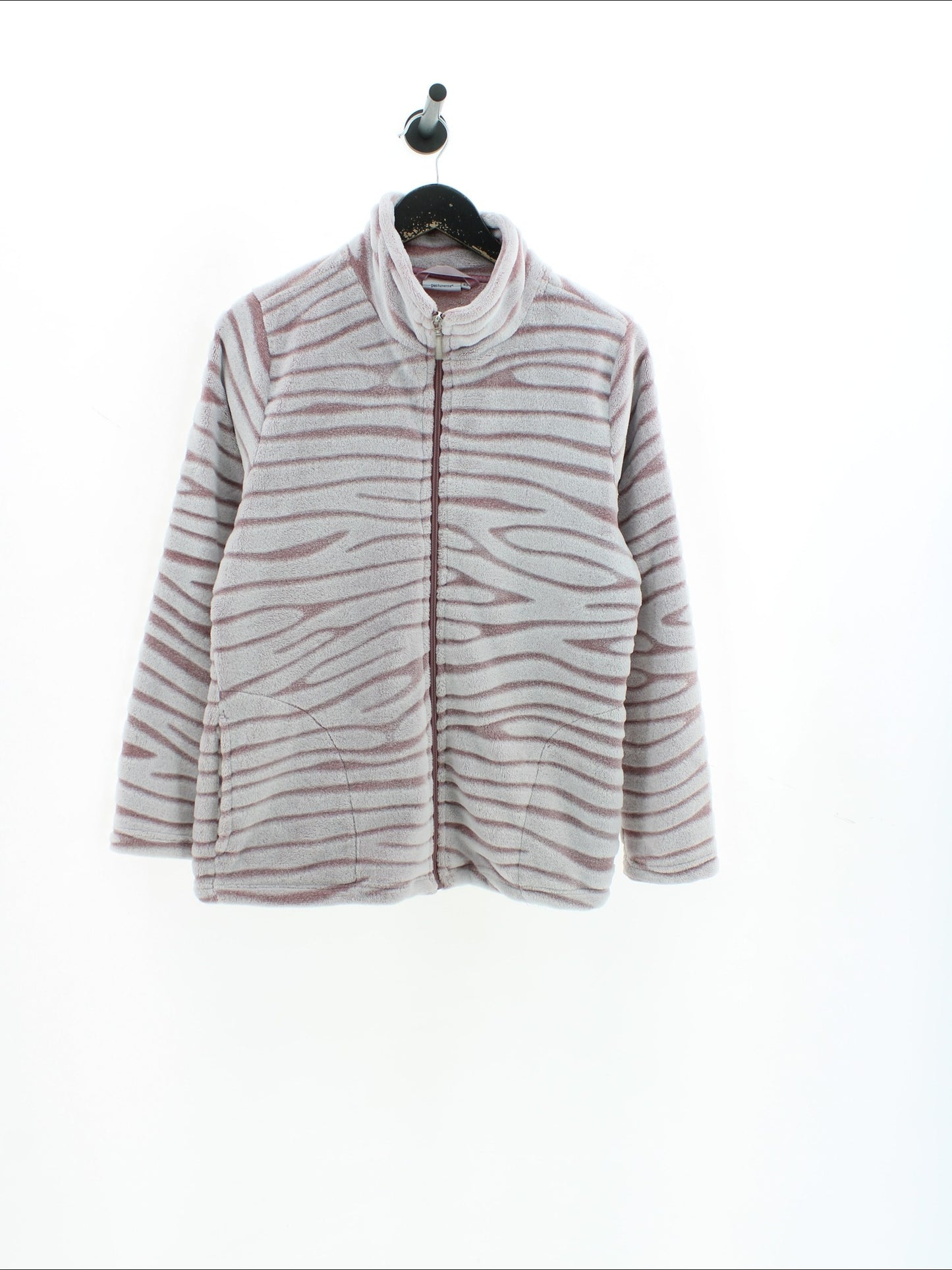 32d8605a5364b44de0e8c30063e3e750