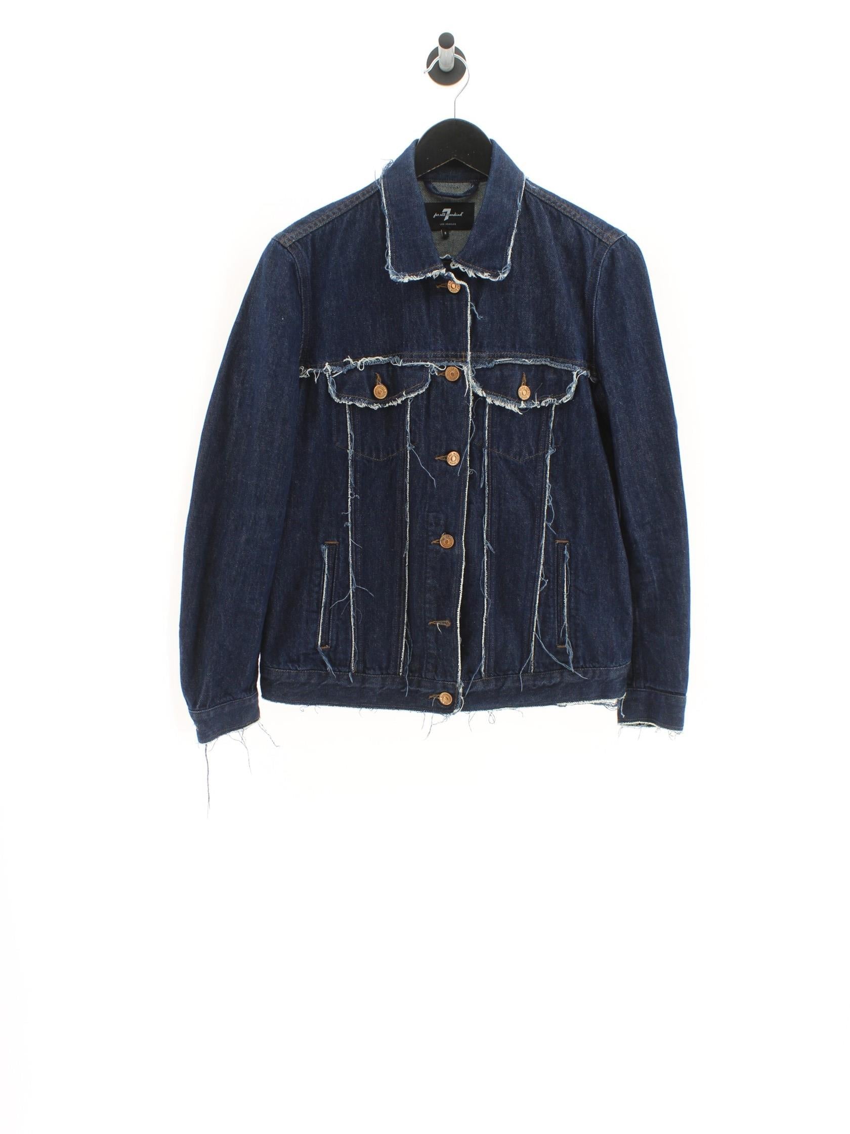 858b549e35a02a69796993931ebad4c2