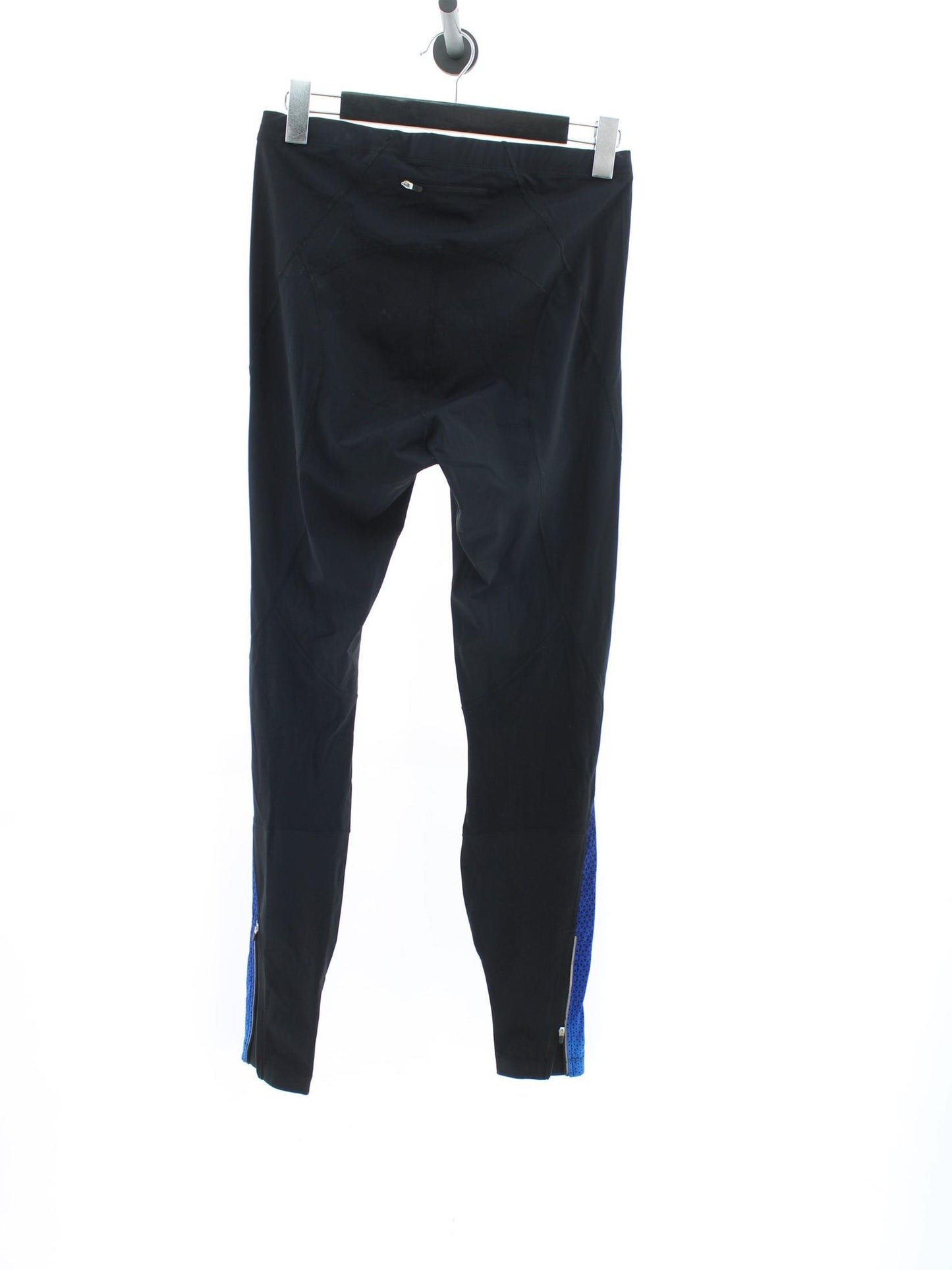 fdacd32764f44be2d03ff10dc7fa5d13