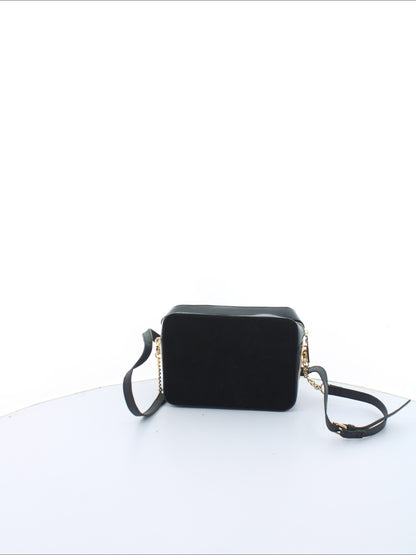 a828bbb8396d88f2323f8378fc9626f7