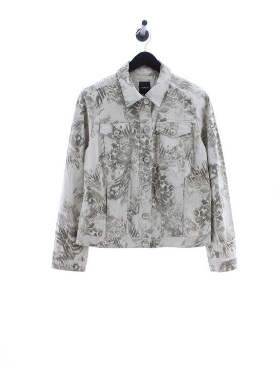 fd85231def1edd2170b3dd3553004ec1