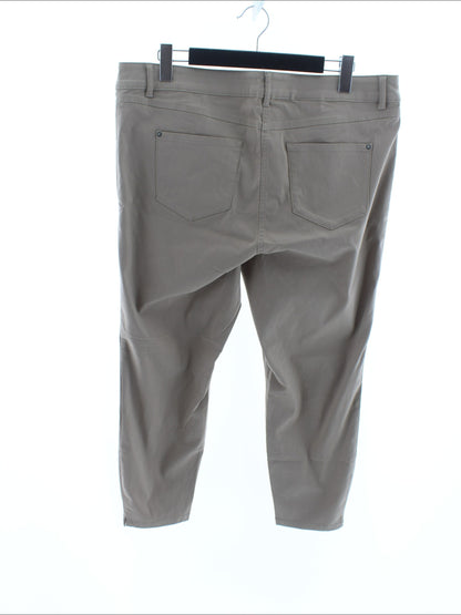 Spodnie Casual MADELEINE Rozmiar: 48