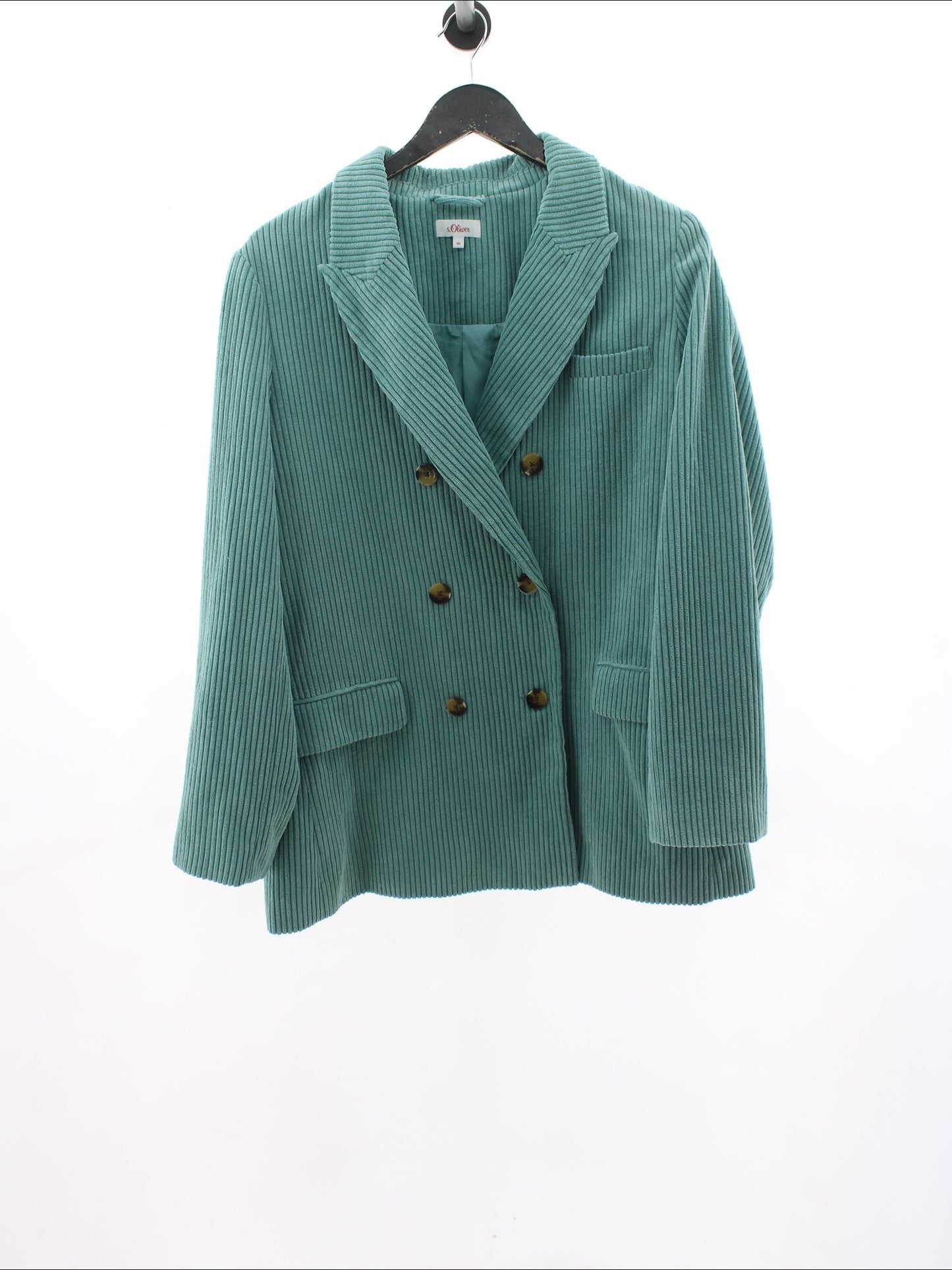 af5a66e030f0aef6091a5d8d102e1569