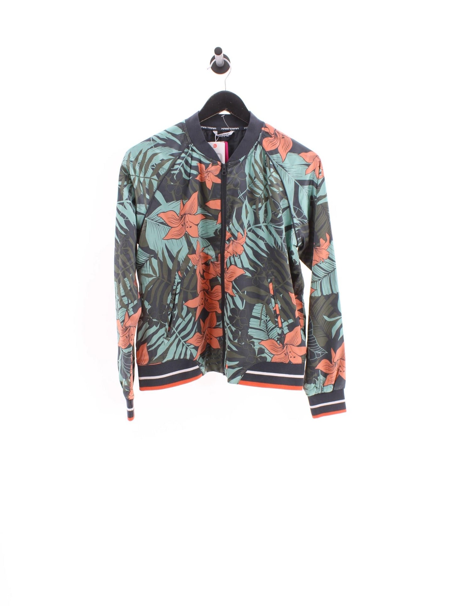 7439b734382f1799492f4a5c1c894601