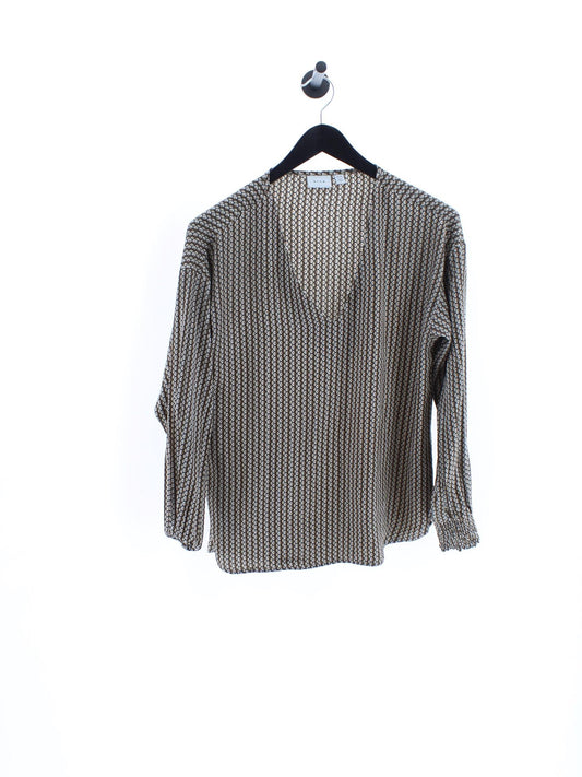 4154b6f22f29ed1a6c01e5cfb01c2751