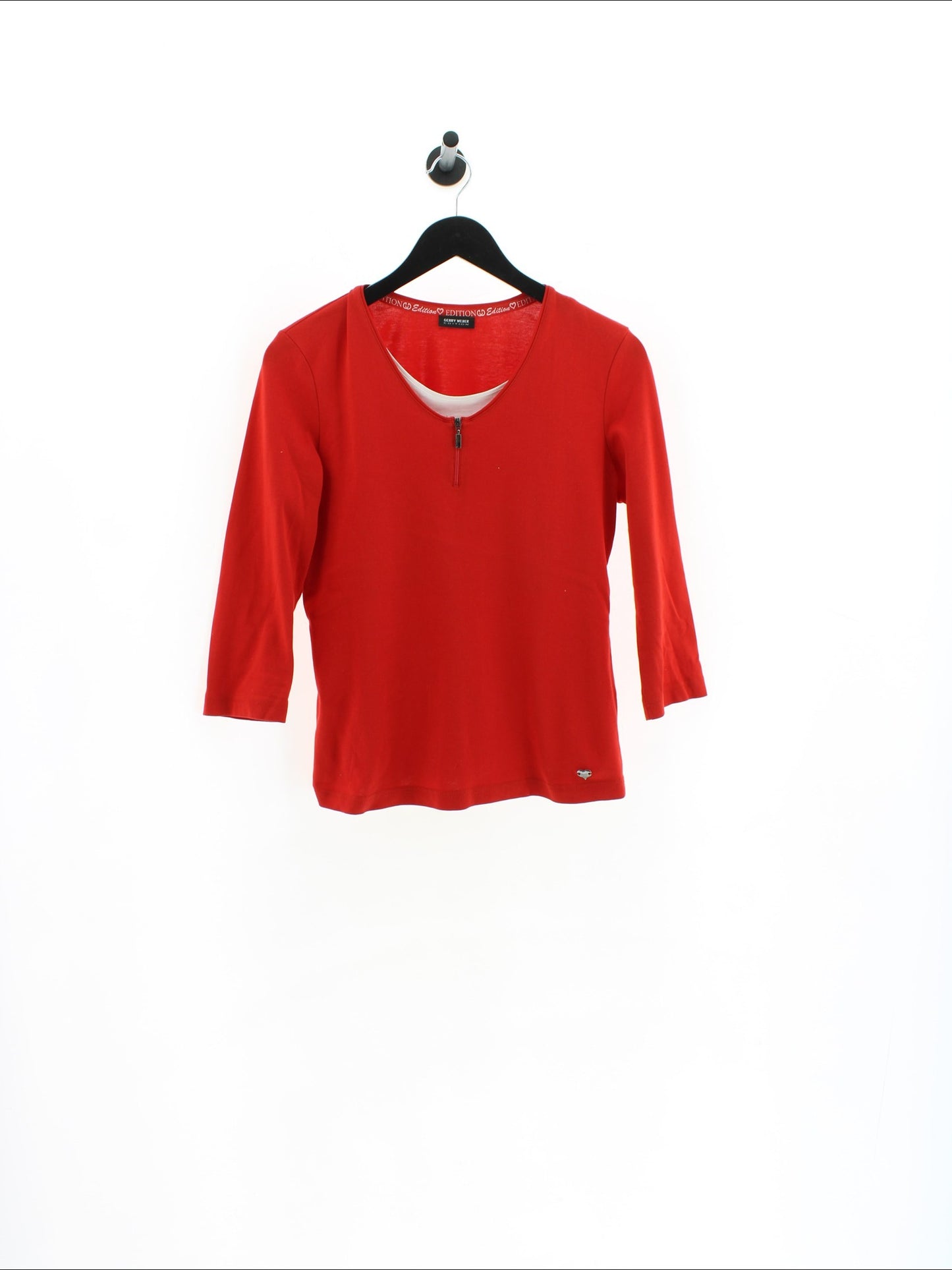 b9e77fb3779ed2552f6083a6d4e19d41