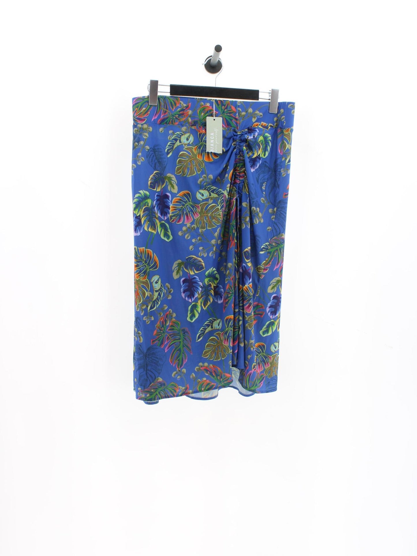 49843b8af0fbeb1c3a8e64d9f4e4bf0c