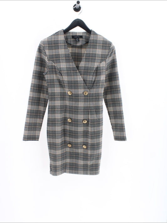 6a695d767ea6977cb89930a6af2515c8