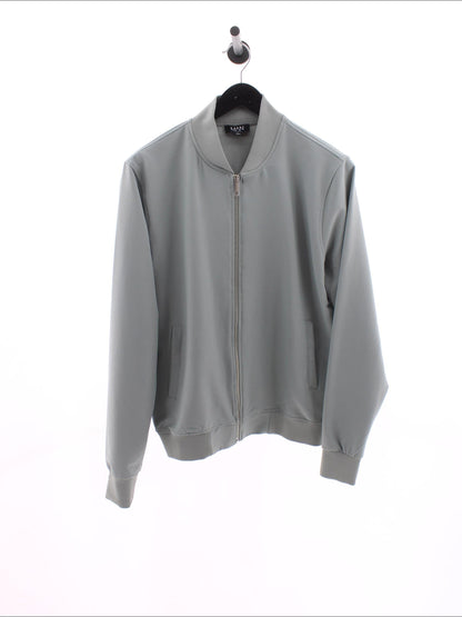 6eabd627937b28447de7037f4005a18e