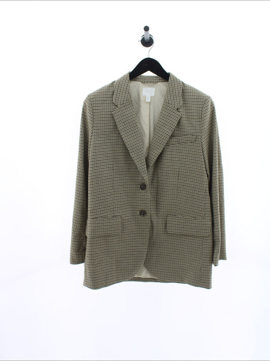 f29193a55fa9a258e4565134b32e0737