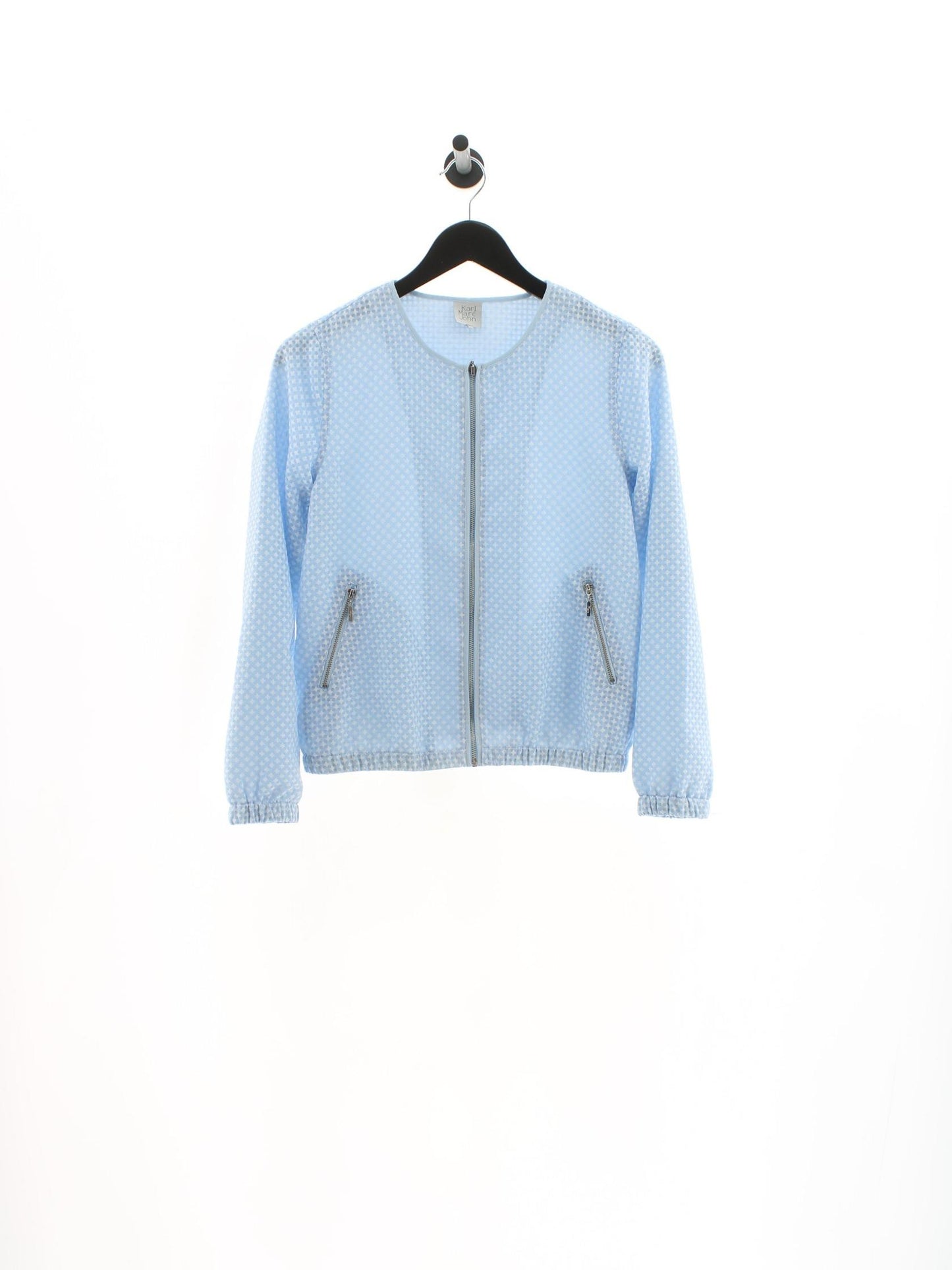 e3d7f5a791af5b03395376a223ae771f