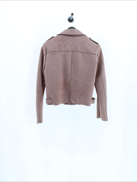 ae18447a5dc8c69d958fb2b6dcb24501