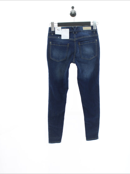 8def24e300b991178cbce2d1539f4ae7