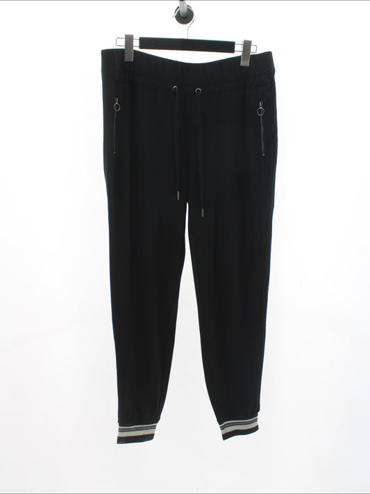 d6e7a1975dfca589eb3deb2885bd7d5a