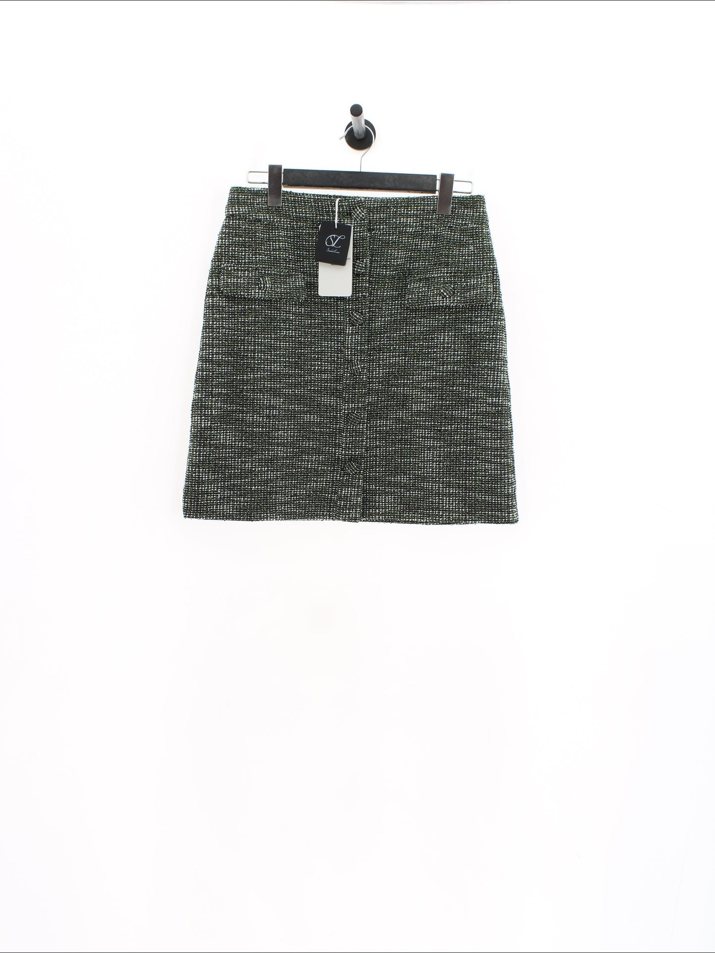 b8d670eb7e075a32b4597b6494551b80