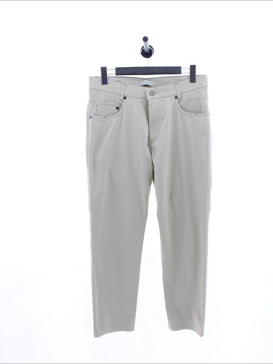 644b76635fa442603ab50a21c7c40e4d