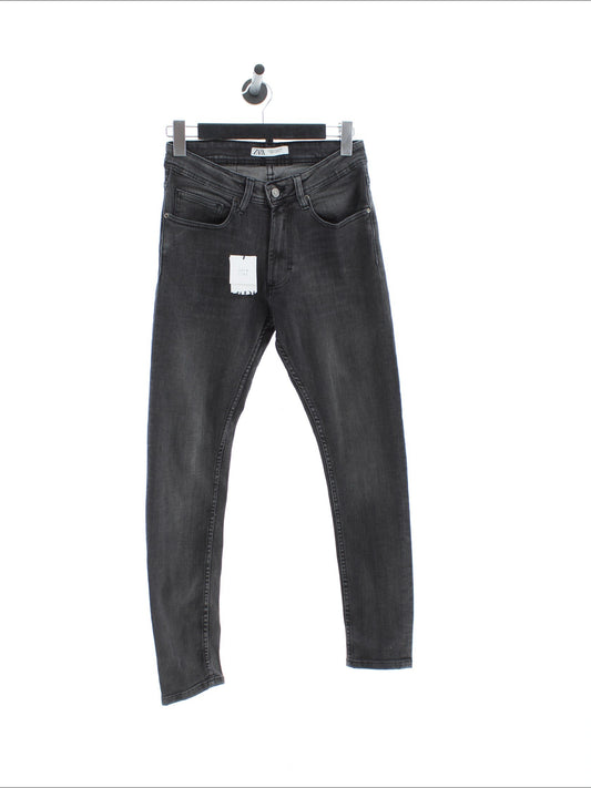 fa29458aa18b91bd148da68d39936321