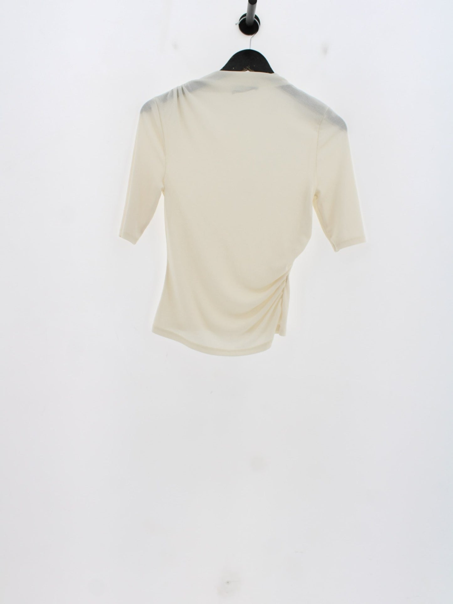 5d90e8beeb2db903399cd5cf39960b68