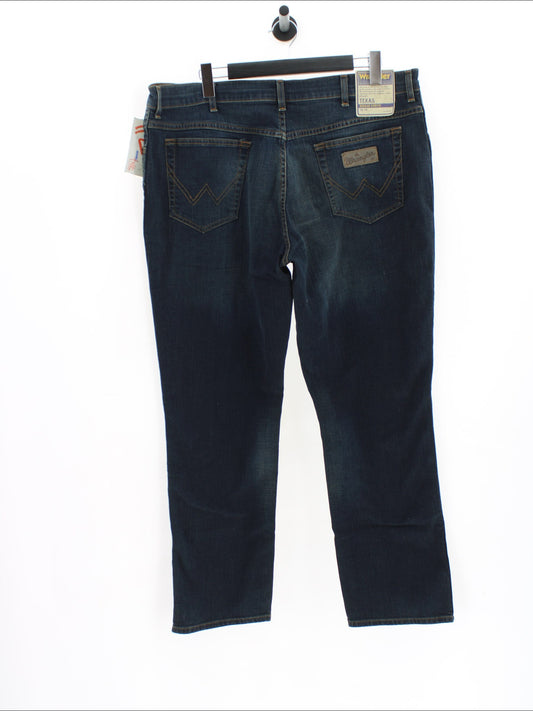 8c33f0c03a48b025ad59f49def9c85d6