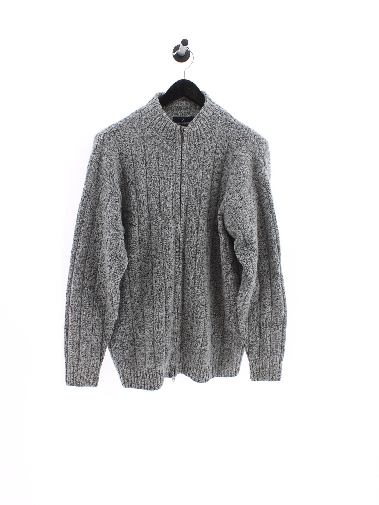 ec50a1243bfe1b4a4293b148f3445f4c