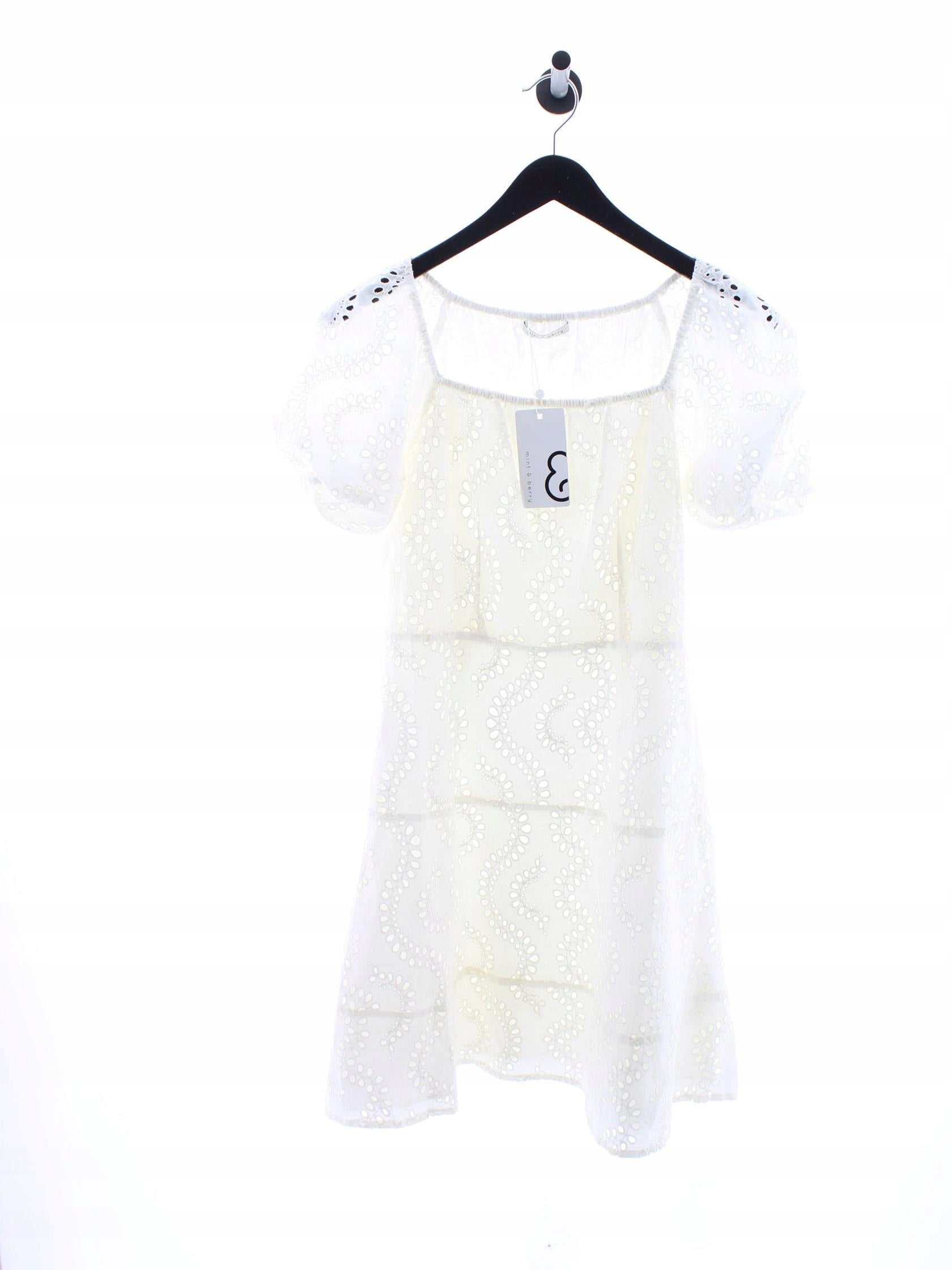 e77ff4a109687624cb4b143875d81b09